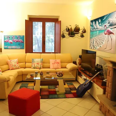 L'oasi Del Fenicottero Rosa Hébergement de vacances *